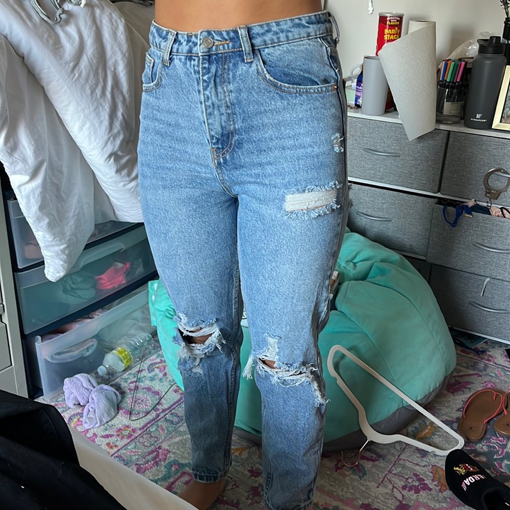 SHEIN JEANS SIZE MEDIUM
